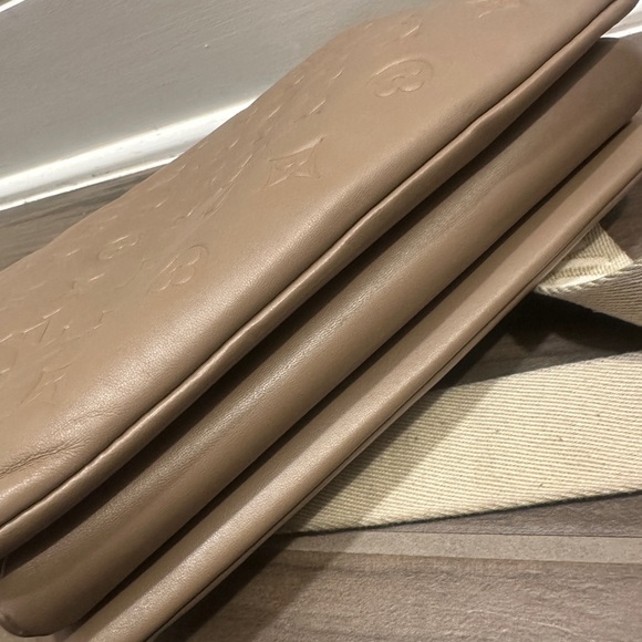 Authentic Coussin PM gently used crossbody handbag - Picture 13 of 13